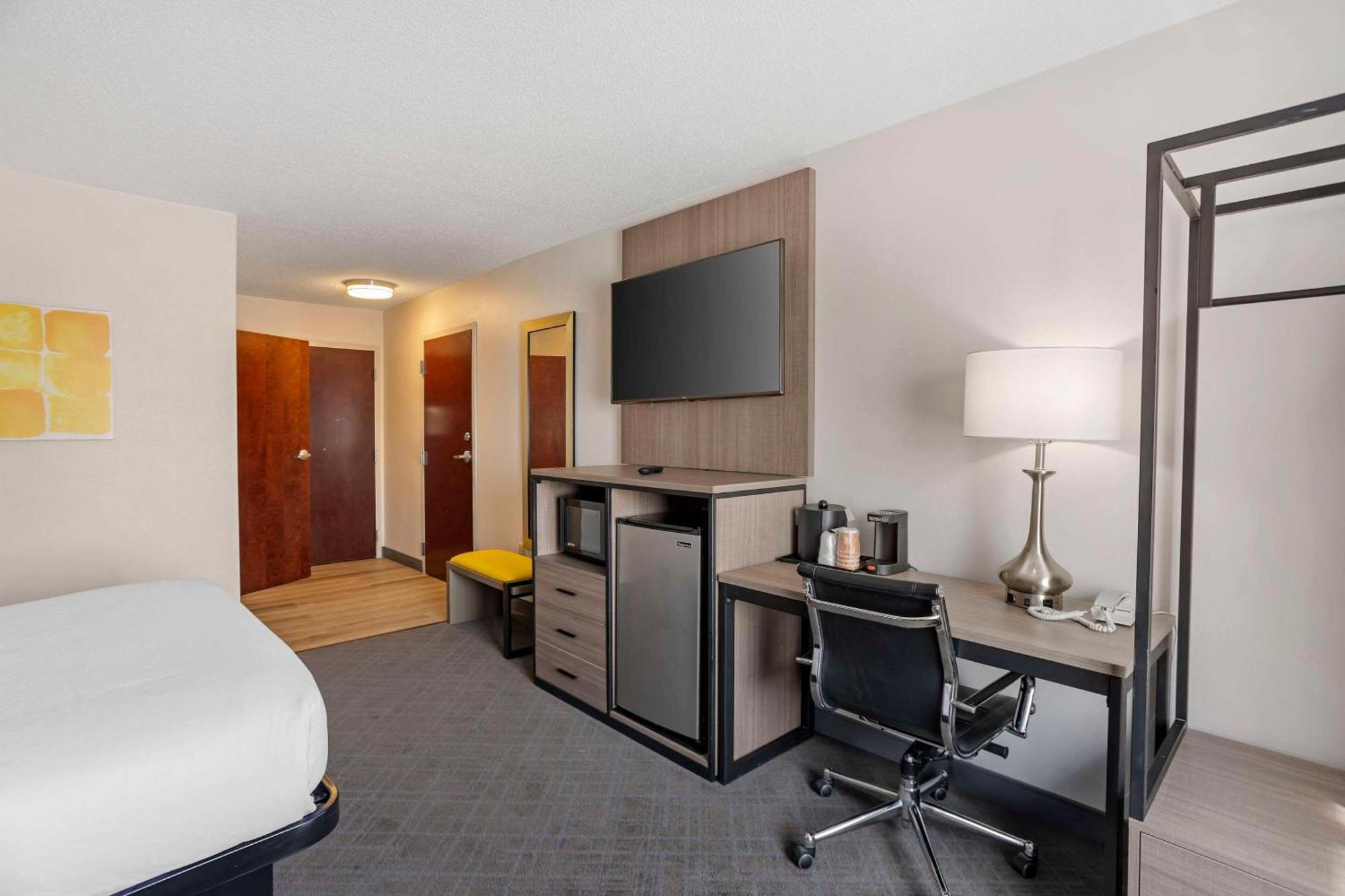 Comfort Inn & Suites Harrisburg-Hershey North المظهر الخارجي الصورة