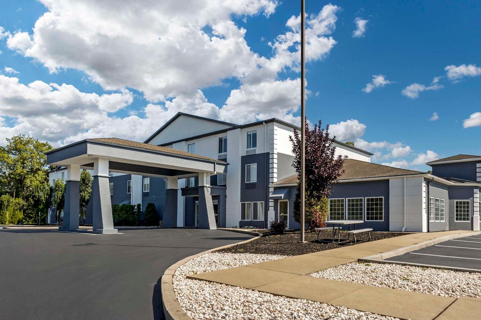 Comfort Inn & Suites Harrisburg-Hershey North المظهر الخارجي الصورة
