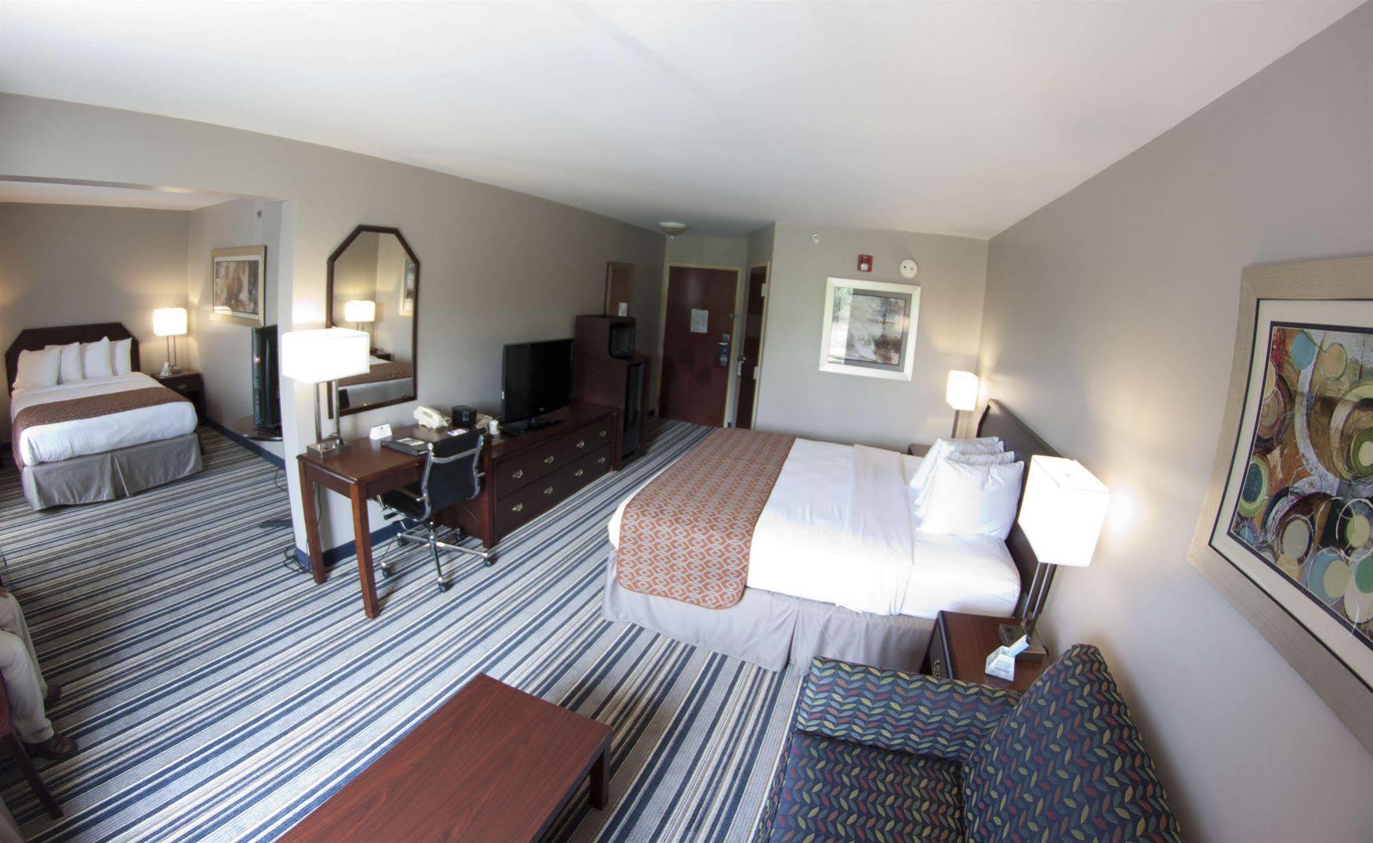 Comfort Inn & Suites Harrisburg-Hershey North المظهر الخارجي الصورة